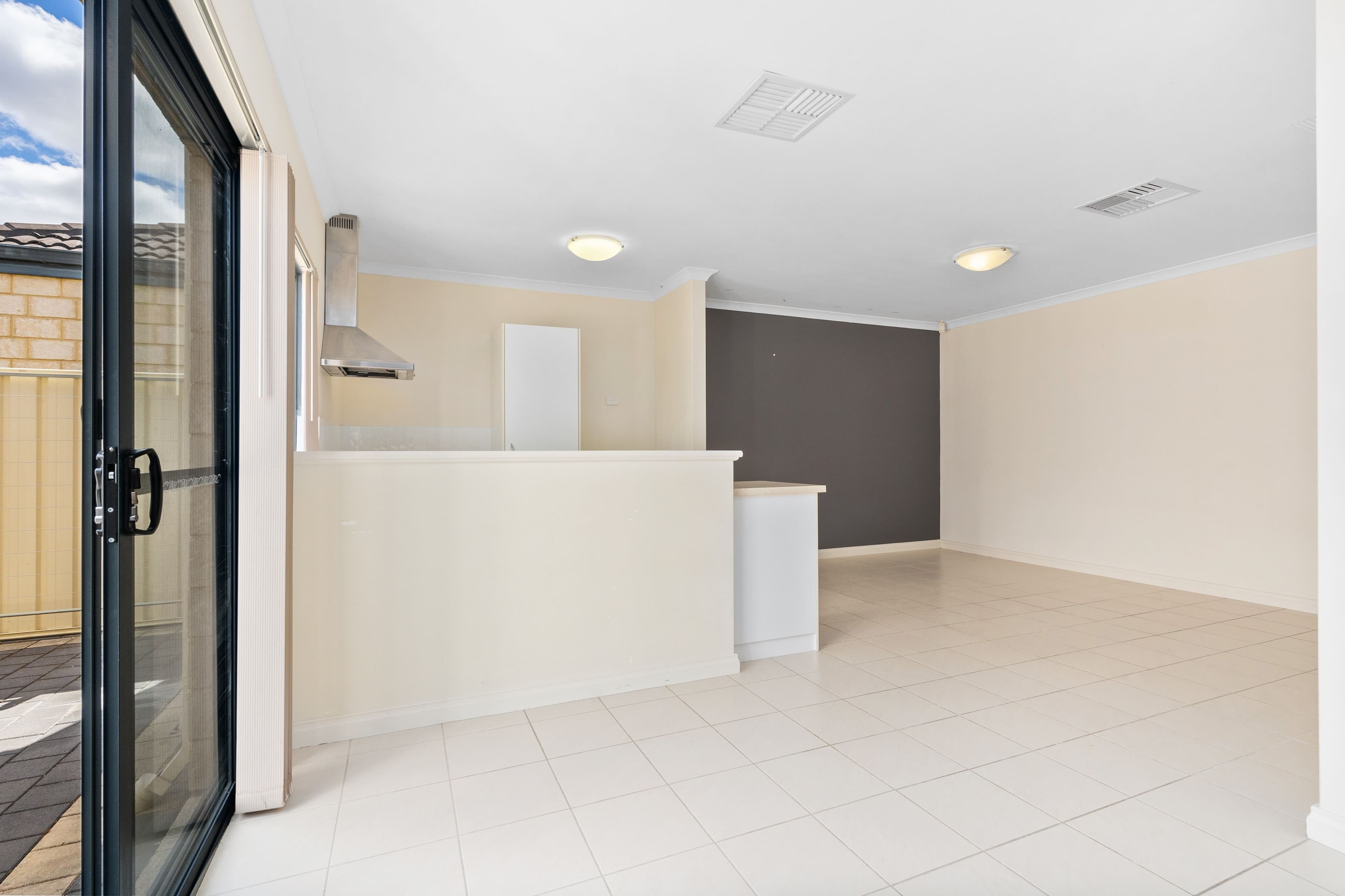 14 Russell Street, Morley WA 6062, Morley - Thumbnail 4