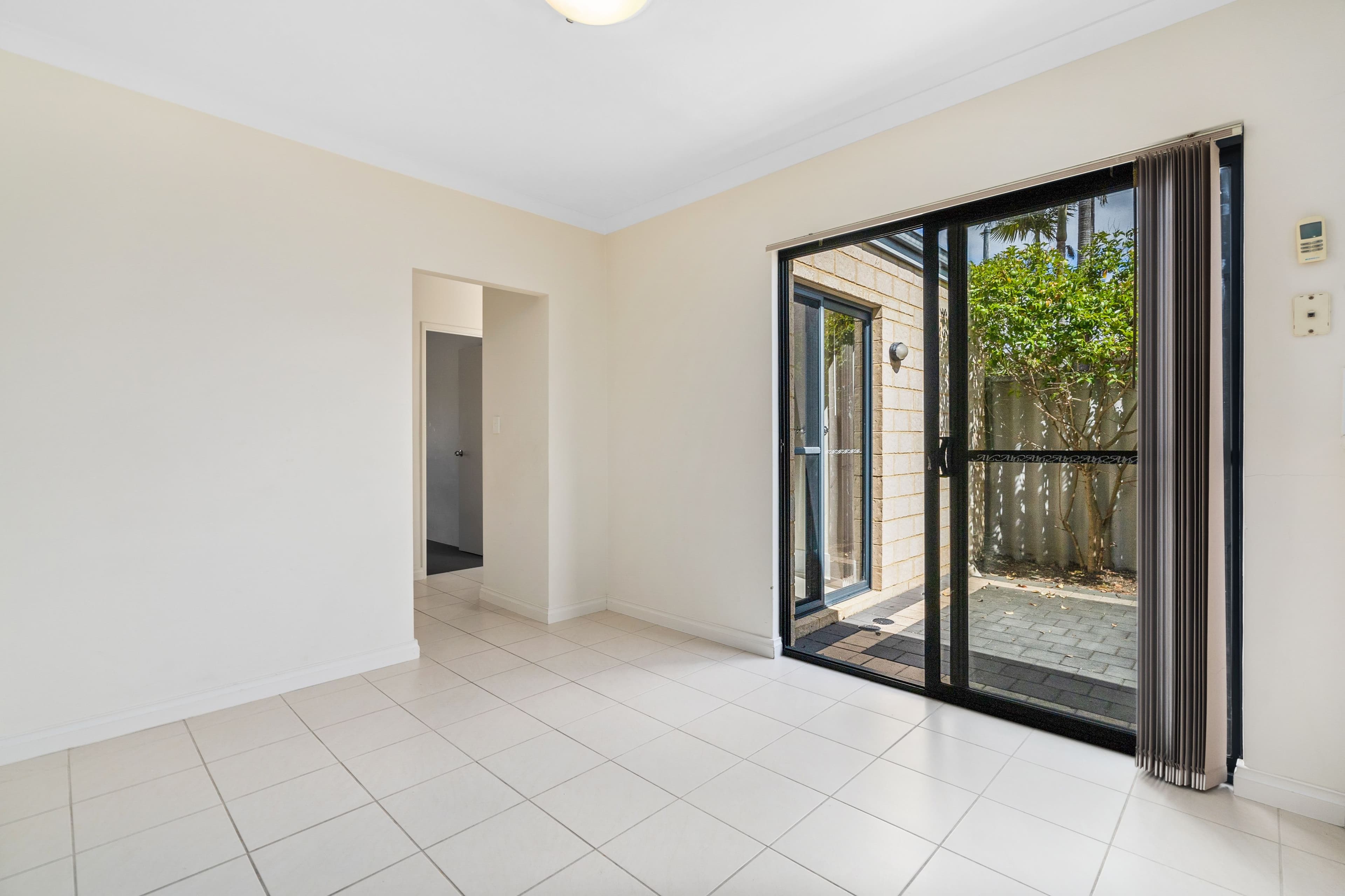 14 Russell Street, Morley WA 6062, Morley - Thumbnail 6