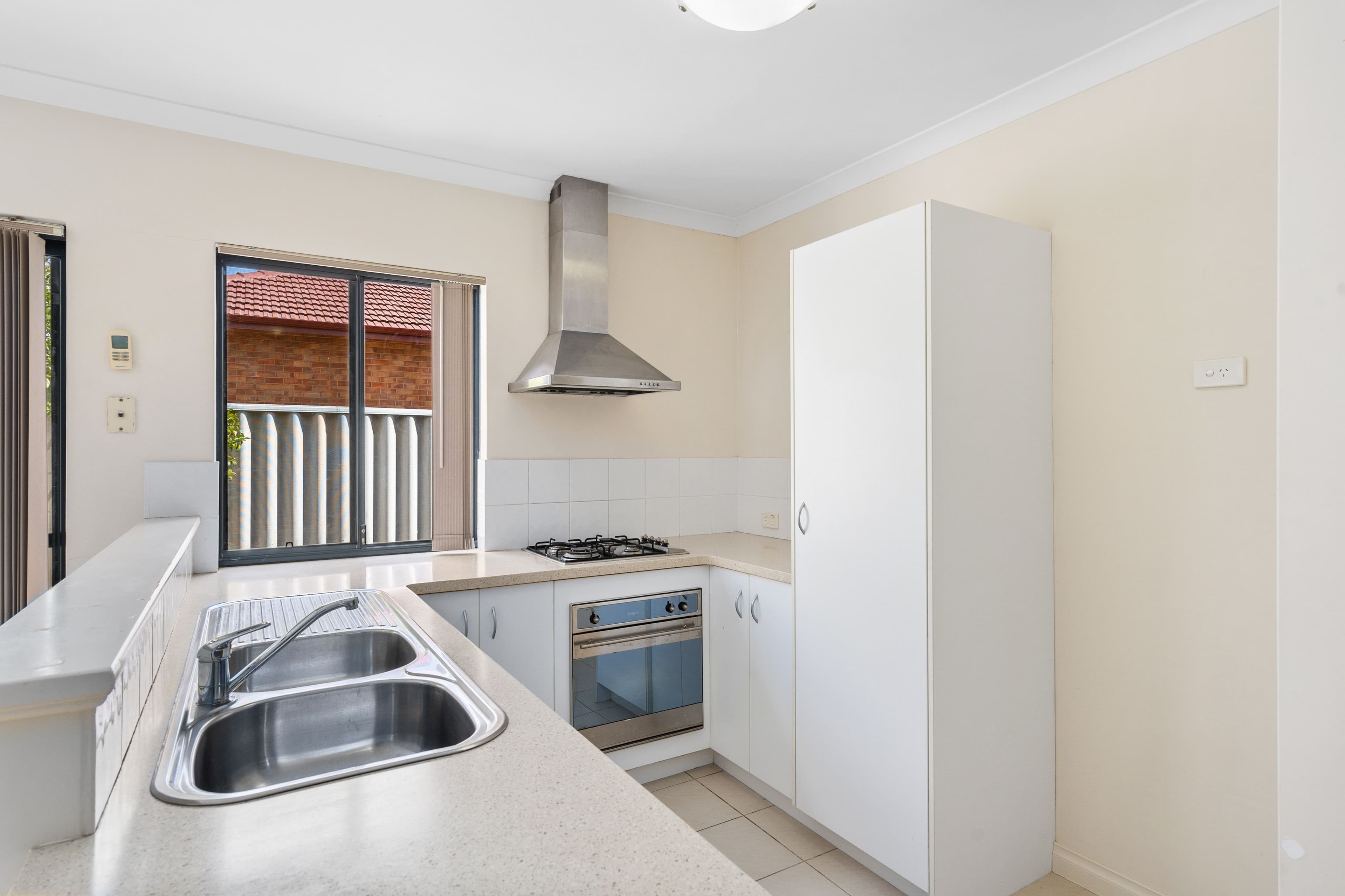 14 Russell Street, Morley WA 6062, Morley - Thumbnail 7