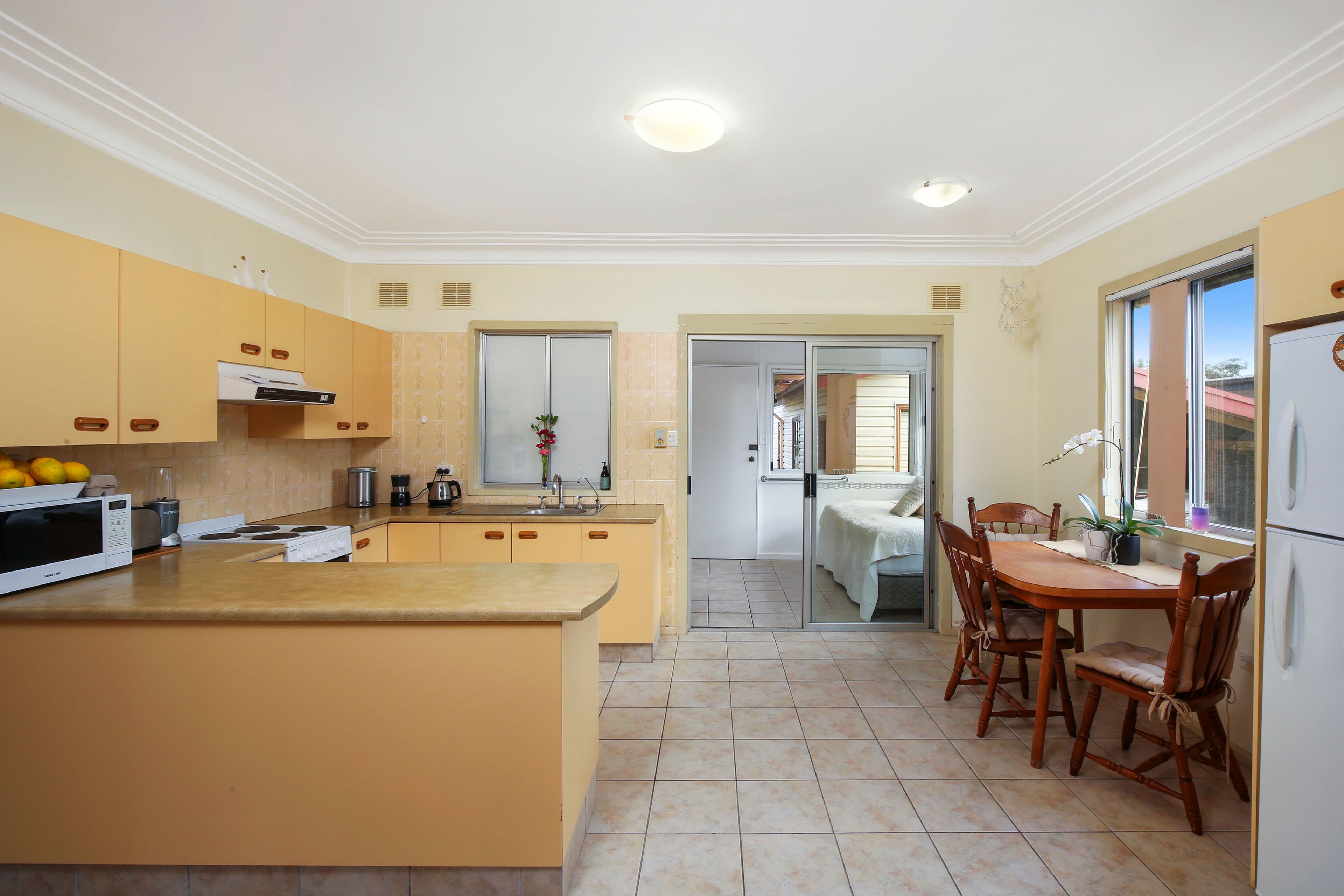 10 Restella Avenue, Davistown NSW 2251, Davistown - Thumbnail 5