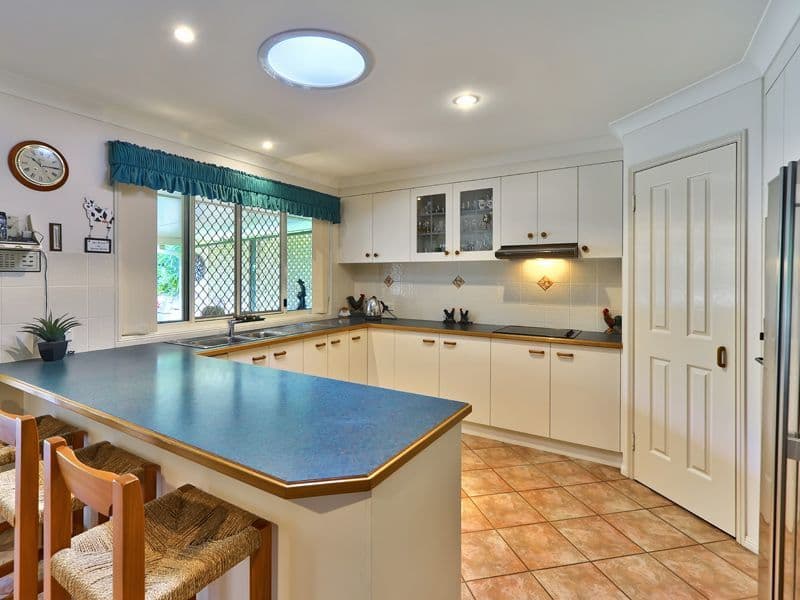 14 Lewis Place, MANLY WEST QLD 4179, Manly West - Thumbnail 5