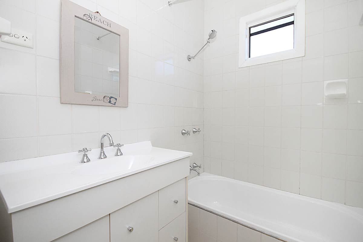 105 Dover Road, REDCLIFFE QLD 4020, Redcliffe - Thumbnail 5