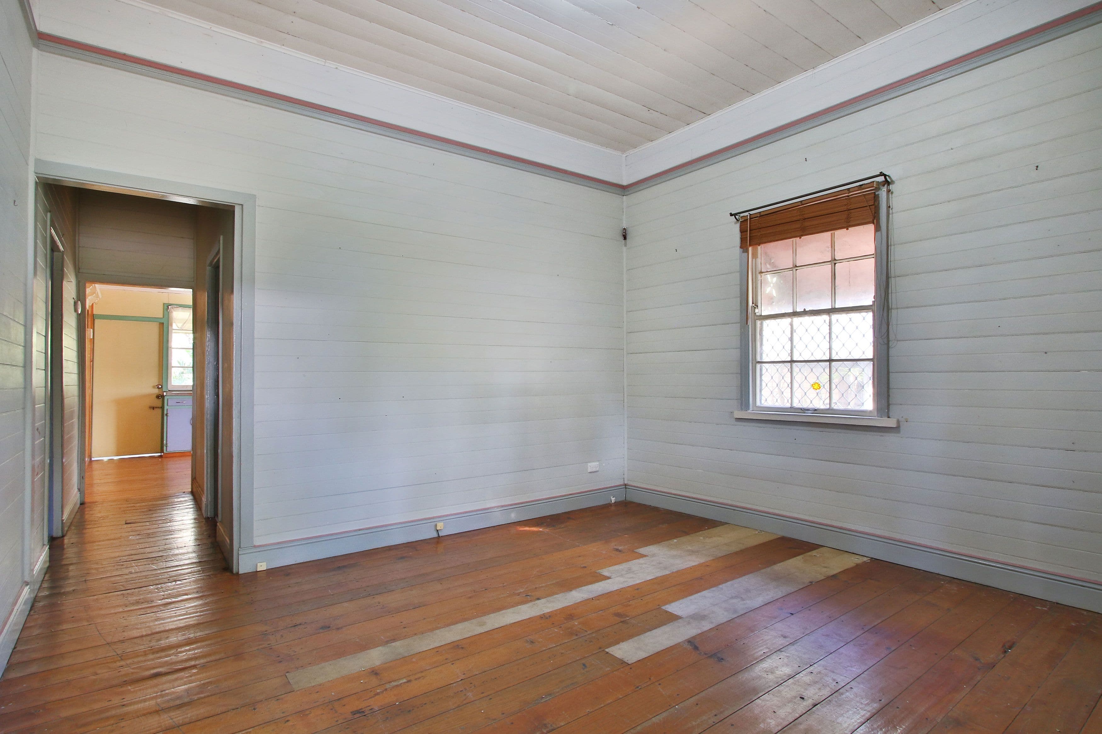 21 Tiger Street, Sadliers Crossing QLD 4305, Sadliers Crossing - Thumbnail 4