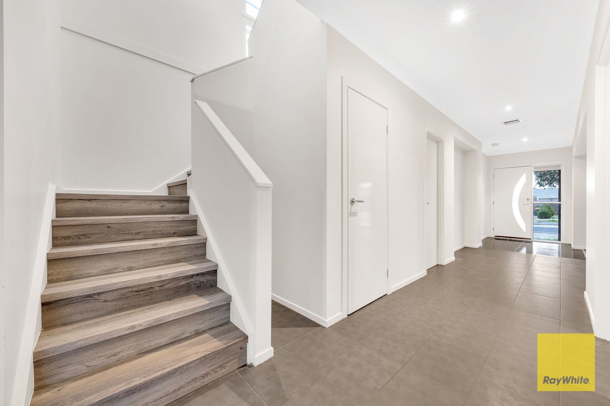 4 Moorookyle Avenue, Tarneit VIC 3029, Tarneit - Thumbnail 4