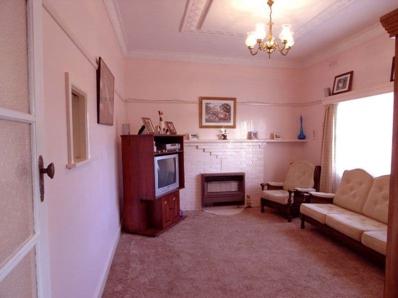 15 Macintosh Street, SHEPPARTON VIC 3630, Shepparton - Thumbnail 2