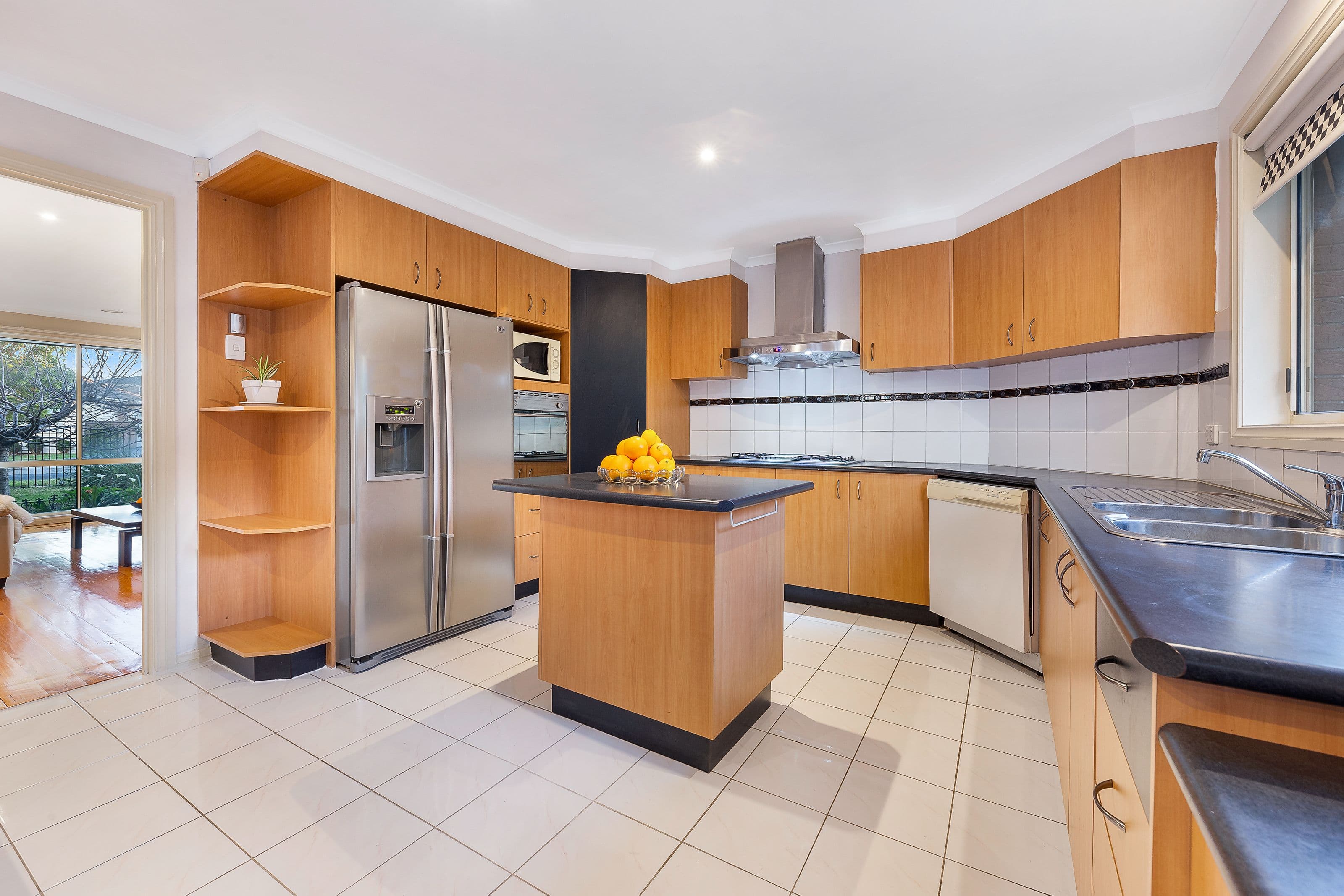 26 Seaview Crescent, Mulgrave VIC 3170, Mulgrave - Thumbnail 2
