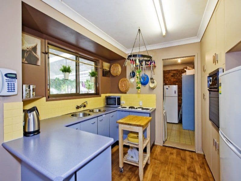 18 Burrum Street, Maryborough, QLD, 4650, Maryborough - Thumbnail 4