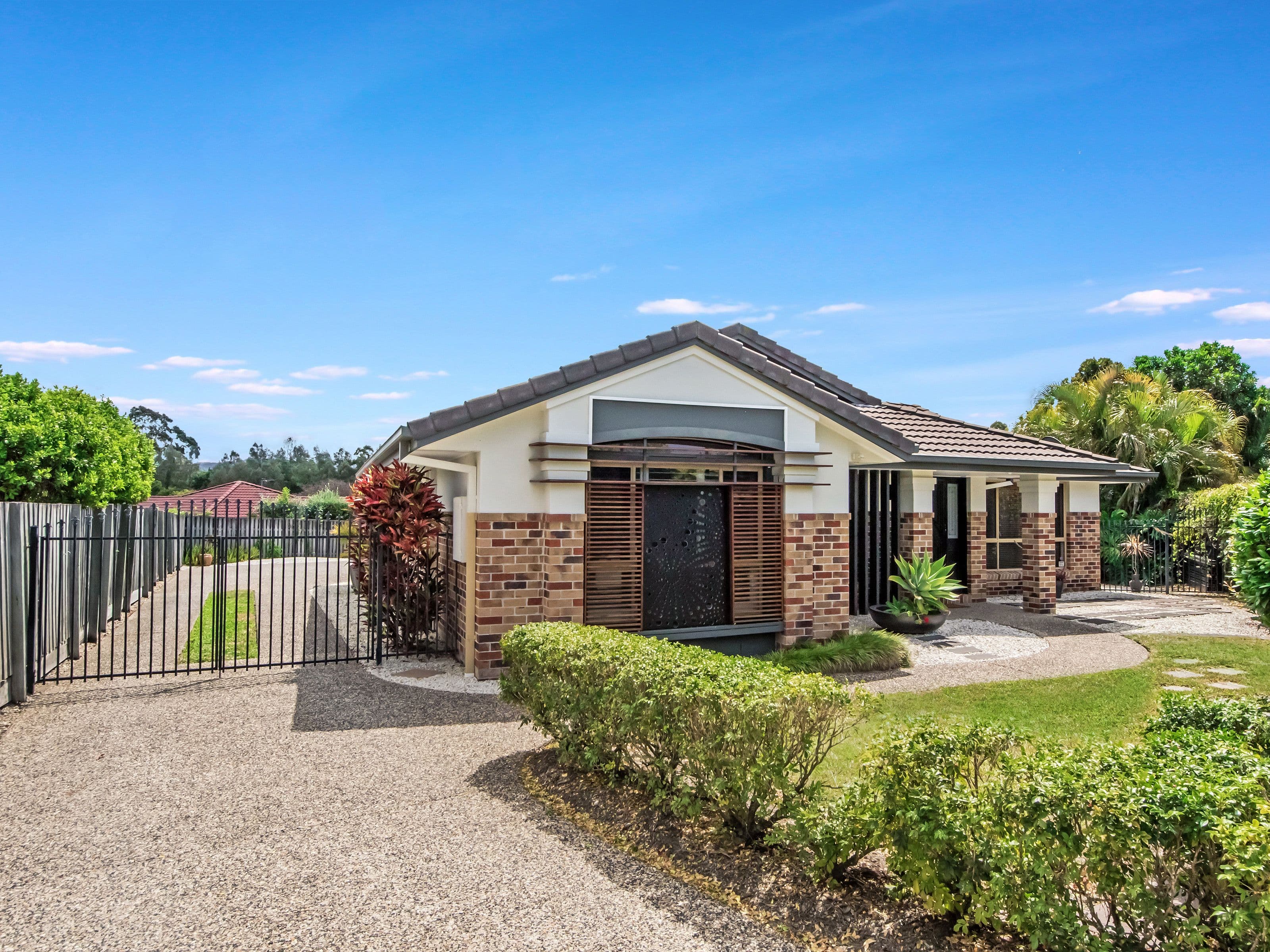 1 Breeana Court, Mudgeeraba QLD 4213, Mudgeeraba - Thumbnail 2