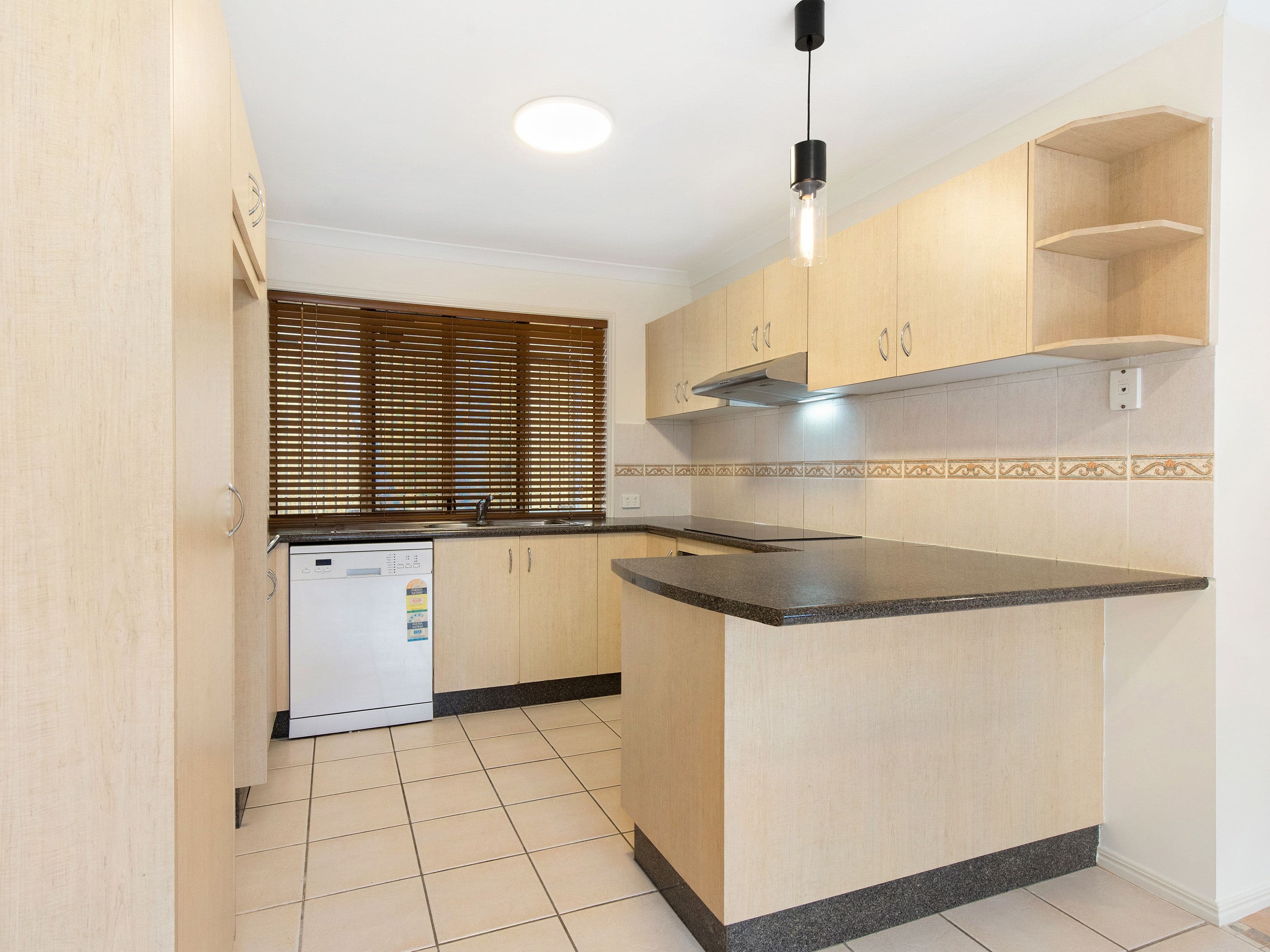 8 Burran Avenue, Upper Coomera QLD 4209, Upper Coomera - Thumbnail 2