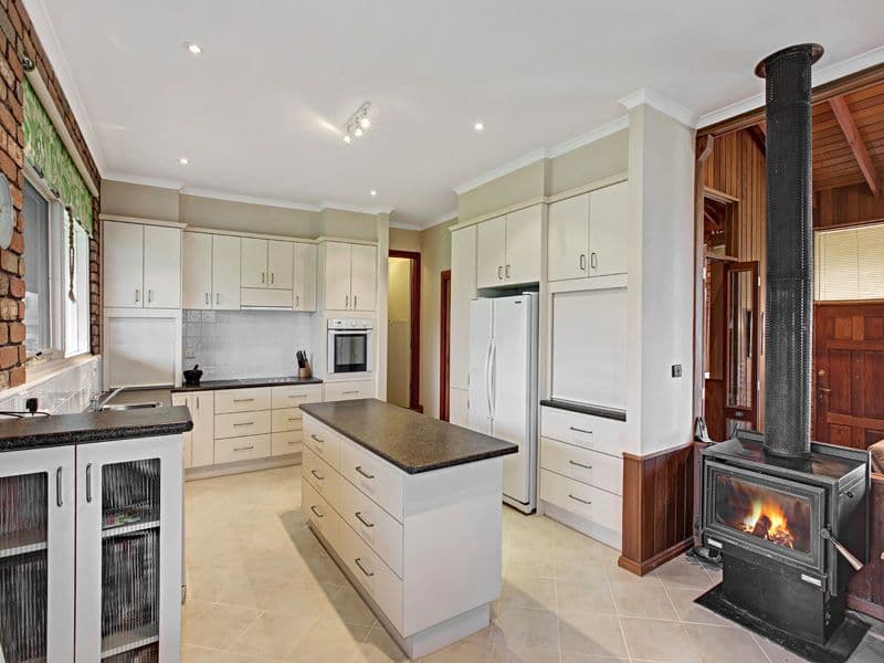 165 Tenth Avenue, EDEN PARK VIC 3757, Eden Park - Thumbnail 5