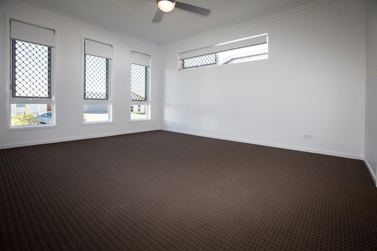 10 Firetail Street, Deebing Heights QLD 4306, Deebing Heights - Thumbnail 5