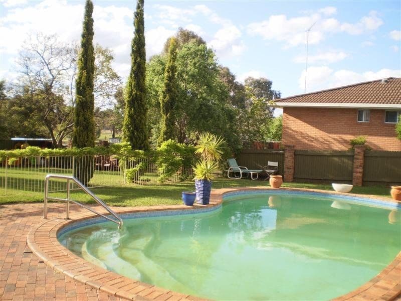 20 Taronga Drive, COWRA NSW 2794, Cowra - Thumbnail 2