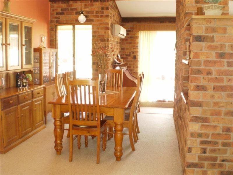 20 Taronga Drive, COWRA NSW 2794, Cowra - Thumbnail 5