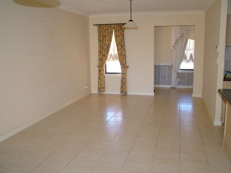 93   Sheraton Road, DUBBO NSW 2830, Dubbo - Thumbnail 3