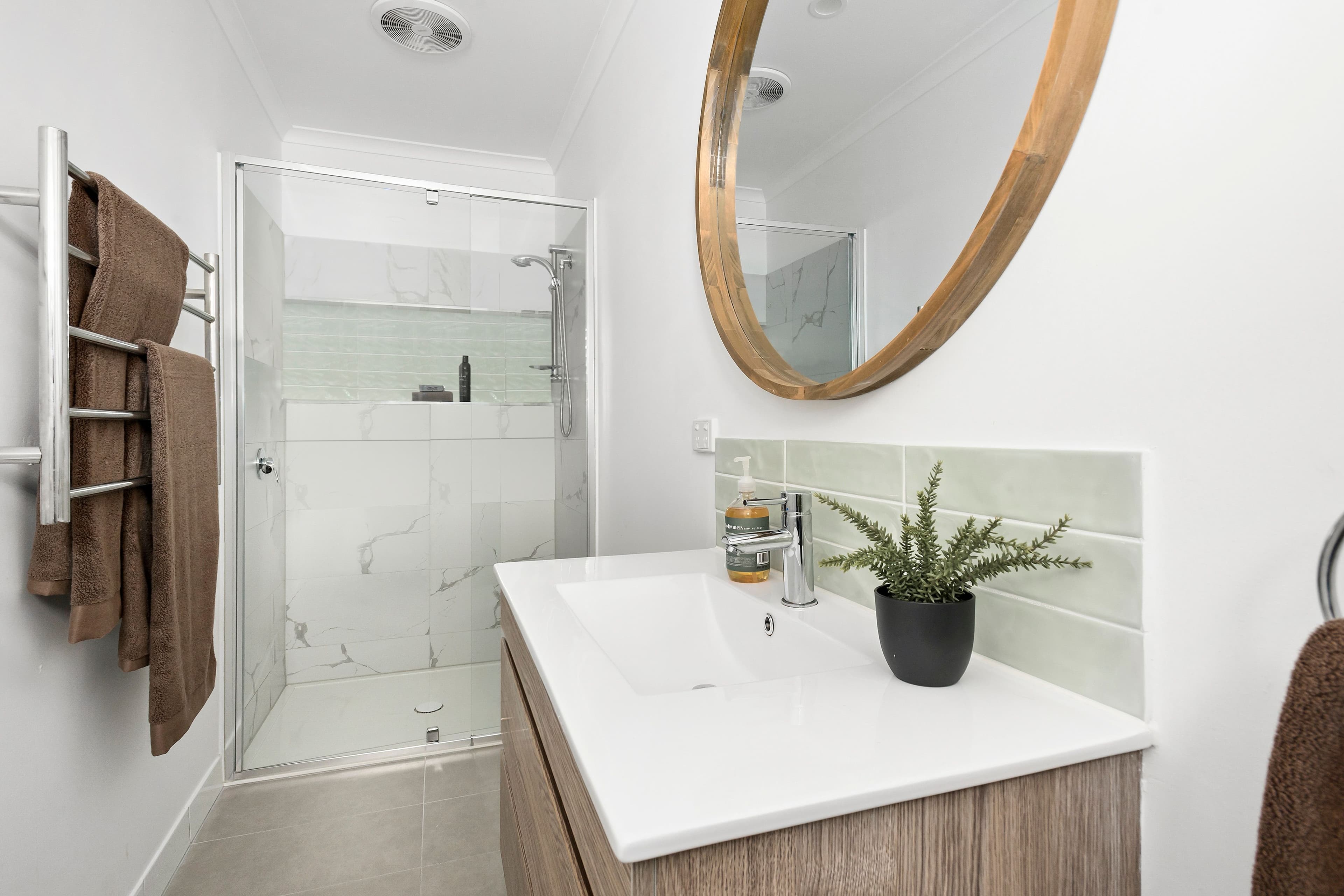 25 Gulwa Avenue, Frankston VIC 3199, Frankston - Thumbnail 7