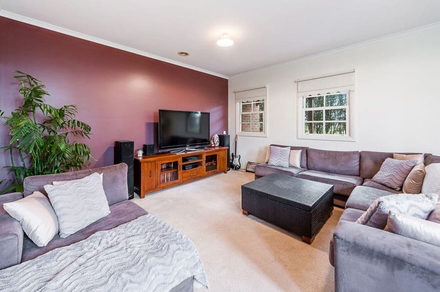 13 Meadowbank Lane, Craigieburn VIC 3064, Craigieburn - Thumbnail 3