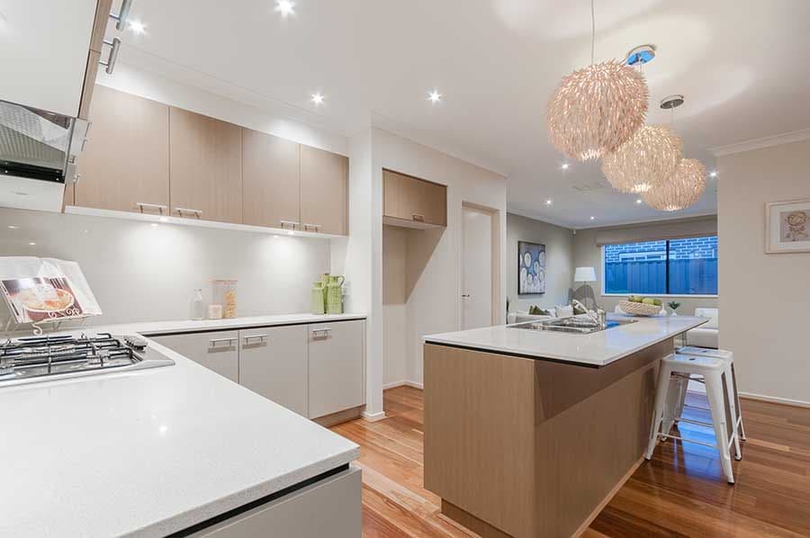 13 Fletcher Road, Craigieburn VIC 3064, Craigieburn - Thumbnail 2
