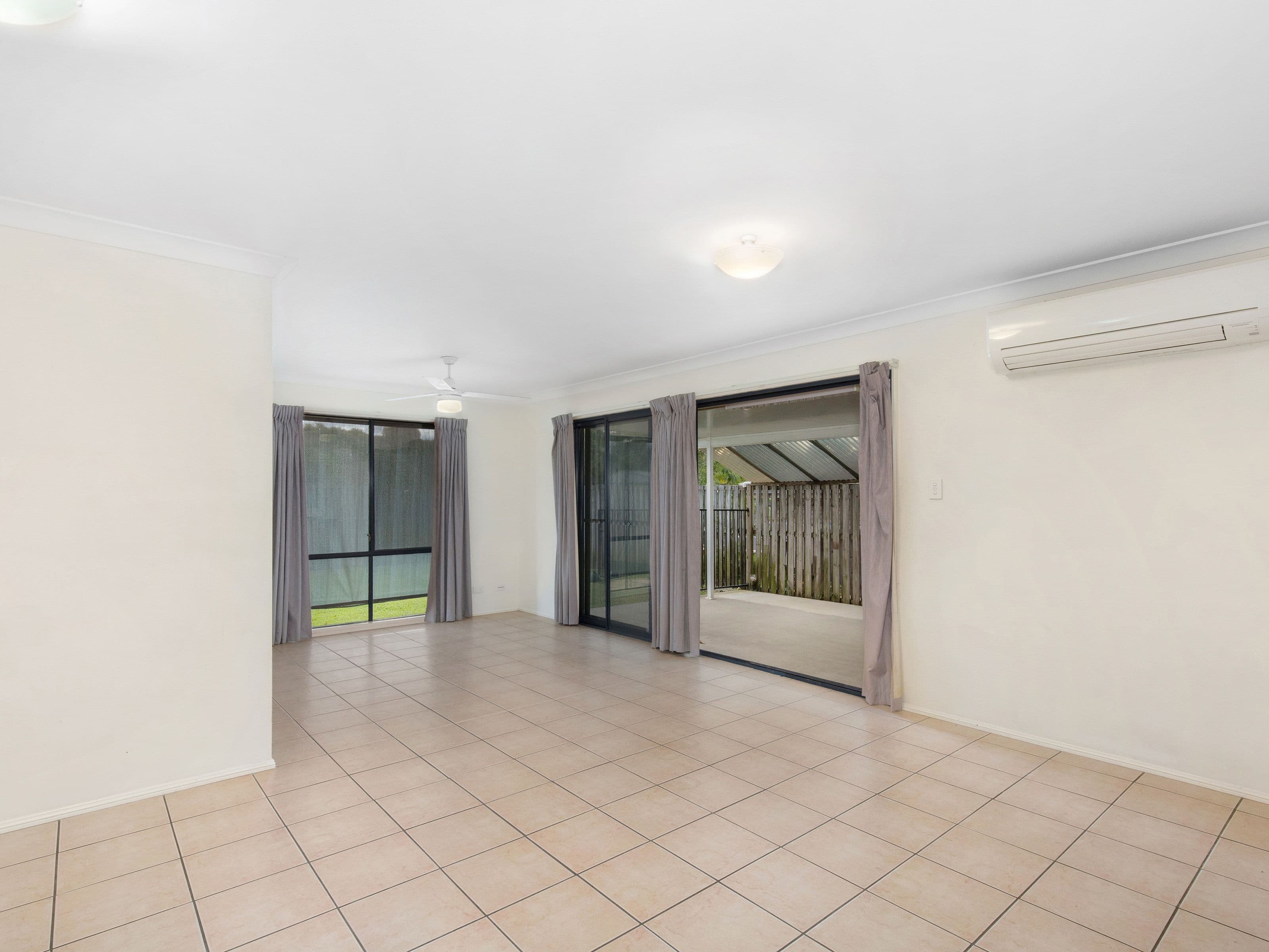 7 Govett Street, Pacific Pines QLD 4211, Pacific Pines - Thumbnail 5