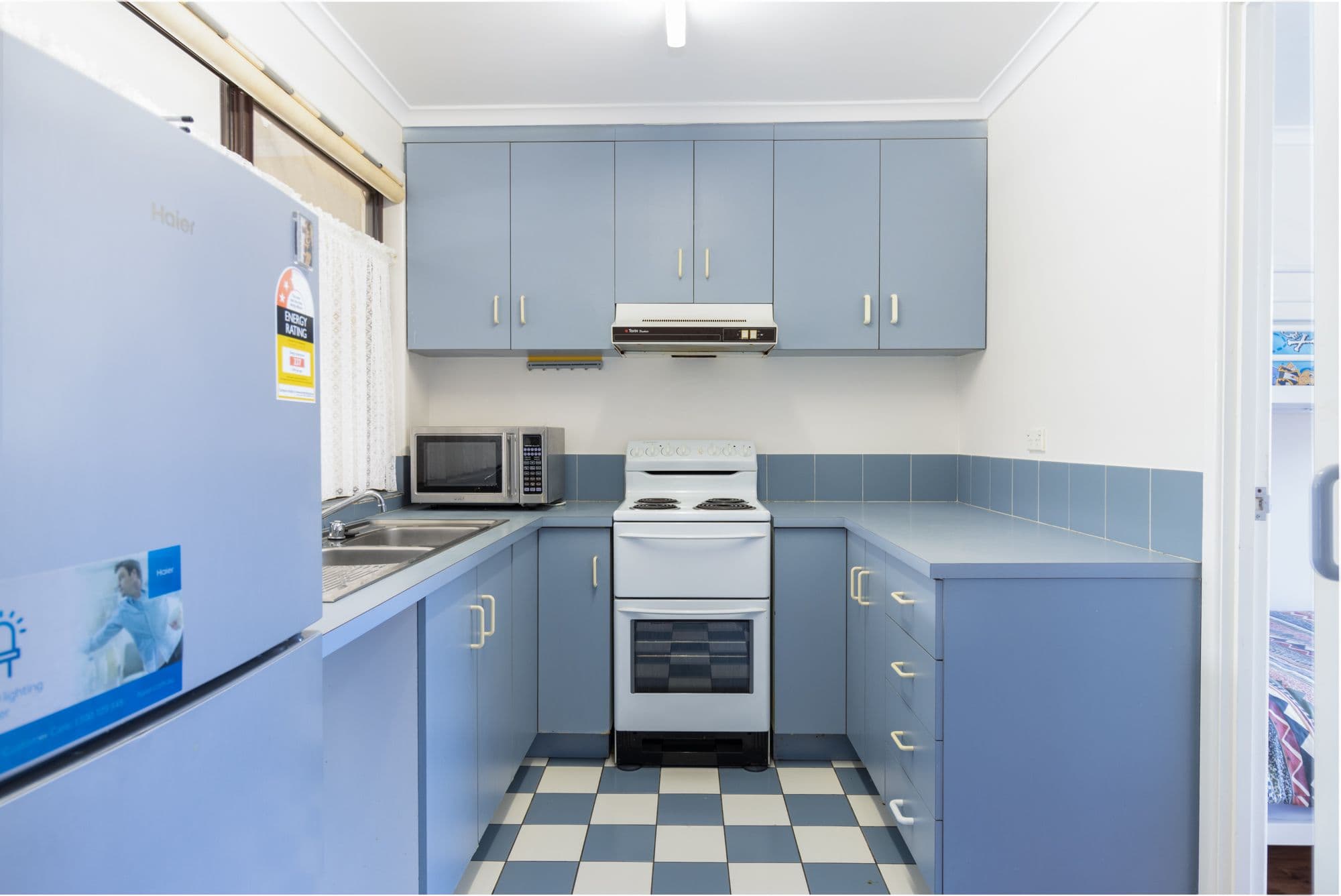 12 Denmans Camp Road, Torquay QLD 4655, Torquay - Thumbnail 5