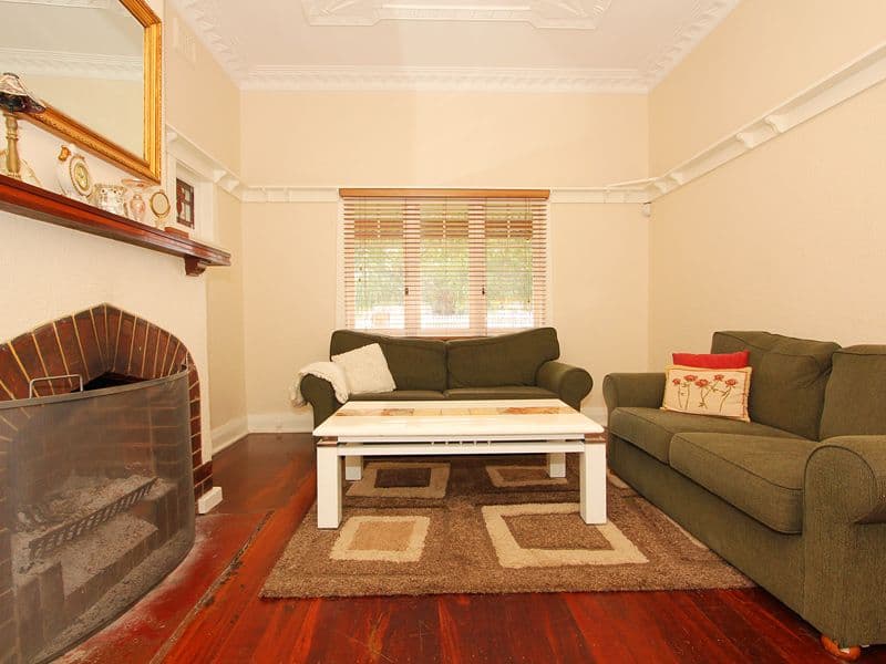 77 Scarborough Beach Road, SCARBOROUGH WA 6019, Scarborough - Thumbnail 3