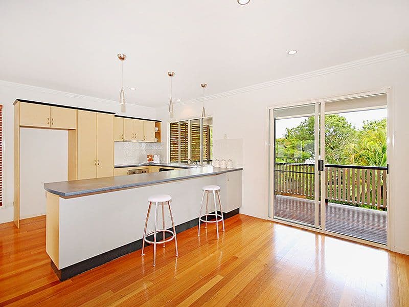 18 Quinton Street, KANGAROO POINT QLD 4169, Kangaroo Point - Thumbnail 2