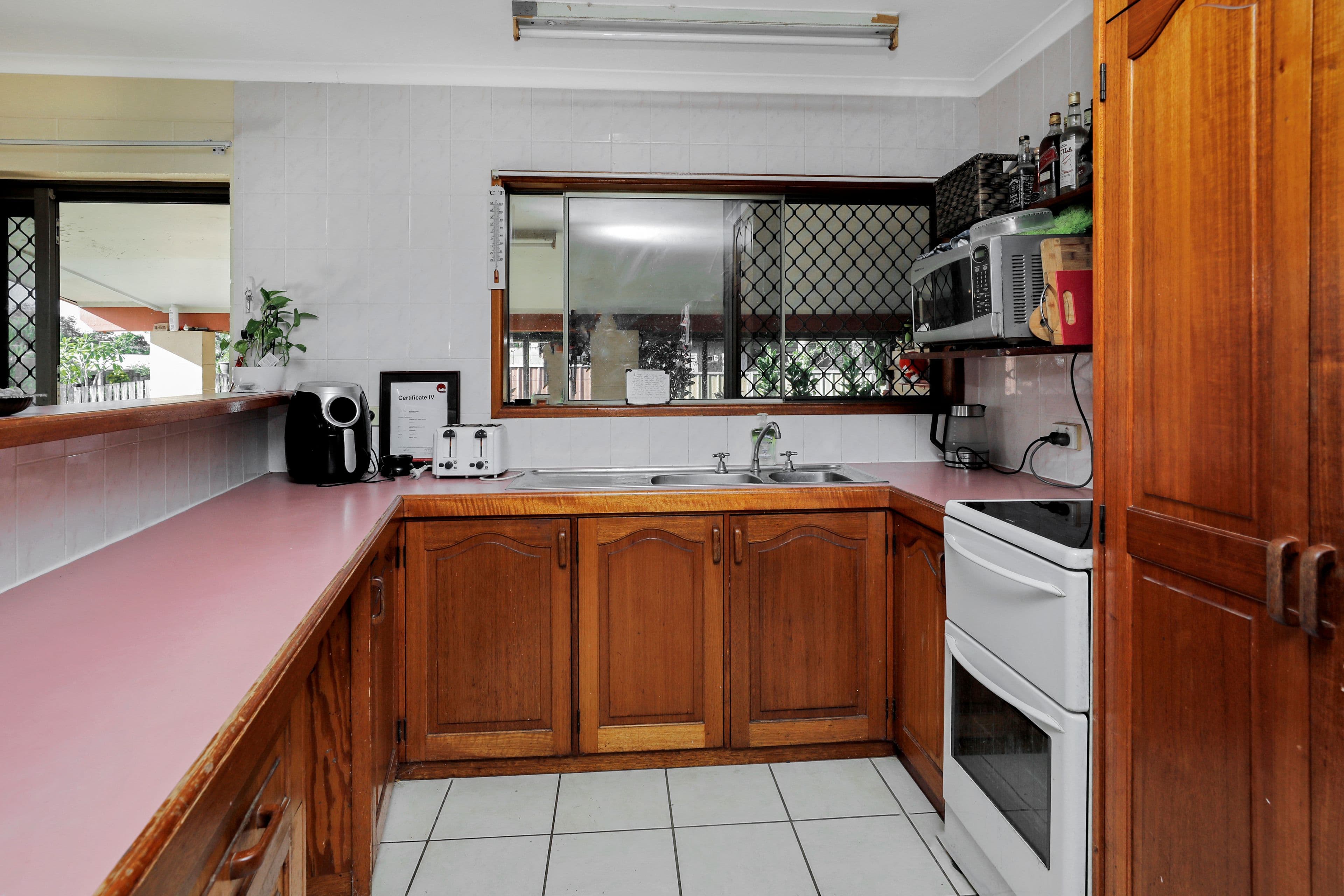 27 Kavieng Street, Trinity Beach QLD 4879, Trinity Beach - Thumbnail 4