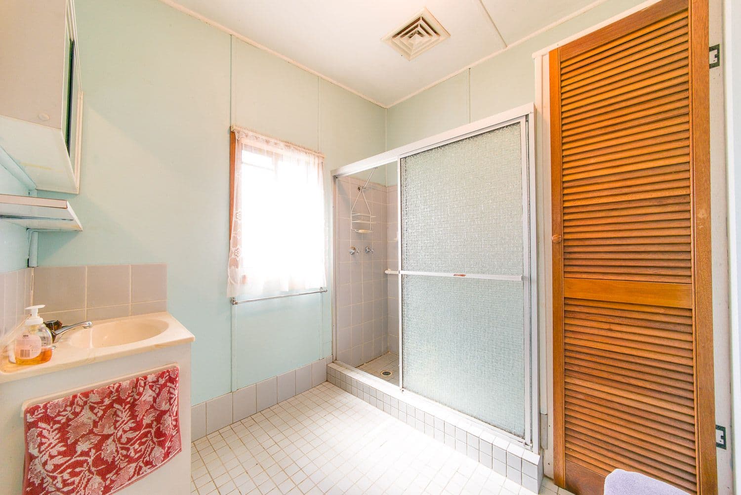 27 Hobart Avenue, Umina Beach NSW 2257, Umina Beach - Thumbnail 4