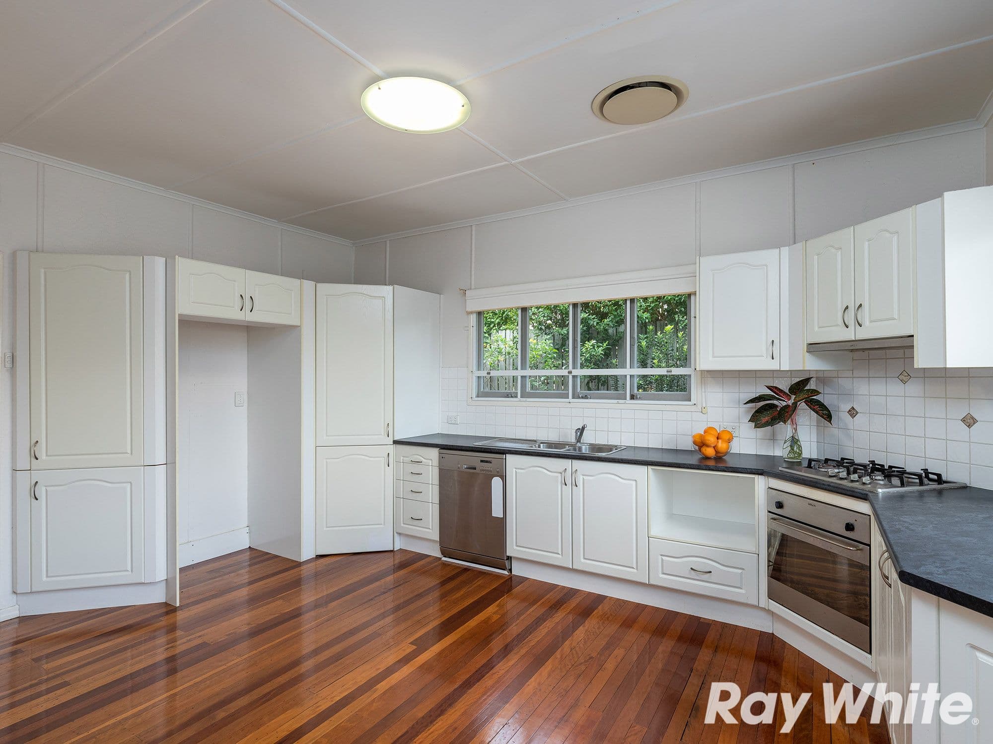 38 Jardine Street, Kedron QLD 4031, Kedron - Thumbnail 2