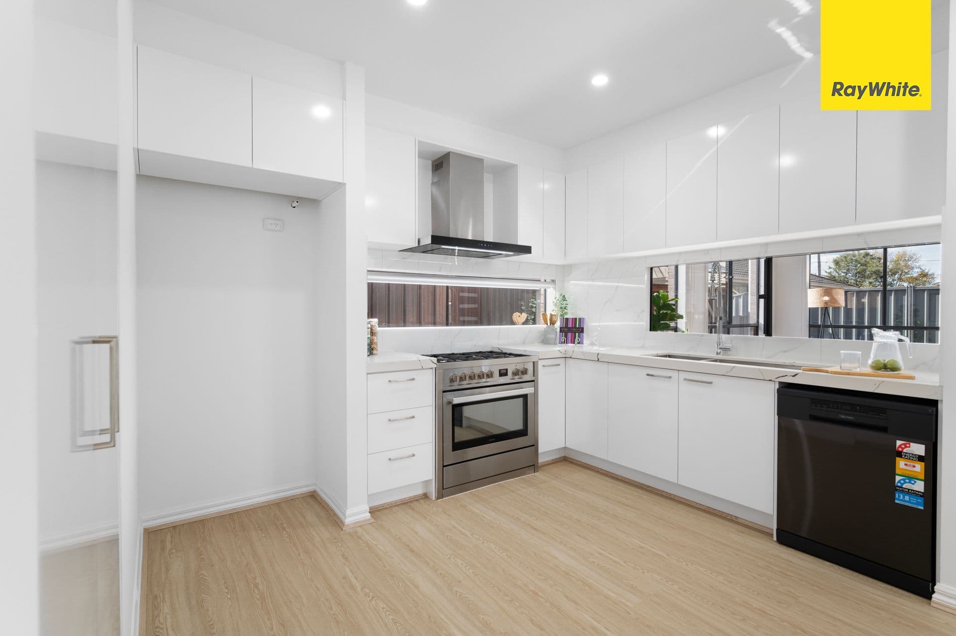 27 Rees Road, Melton South VIC 3338, Melton South - Thumbnail 4