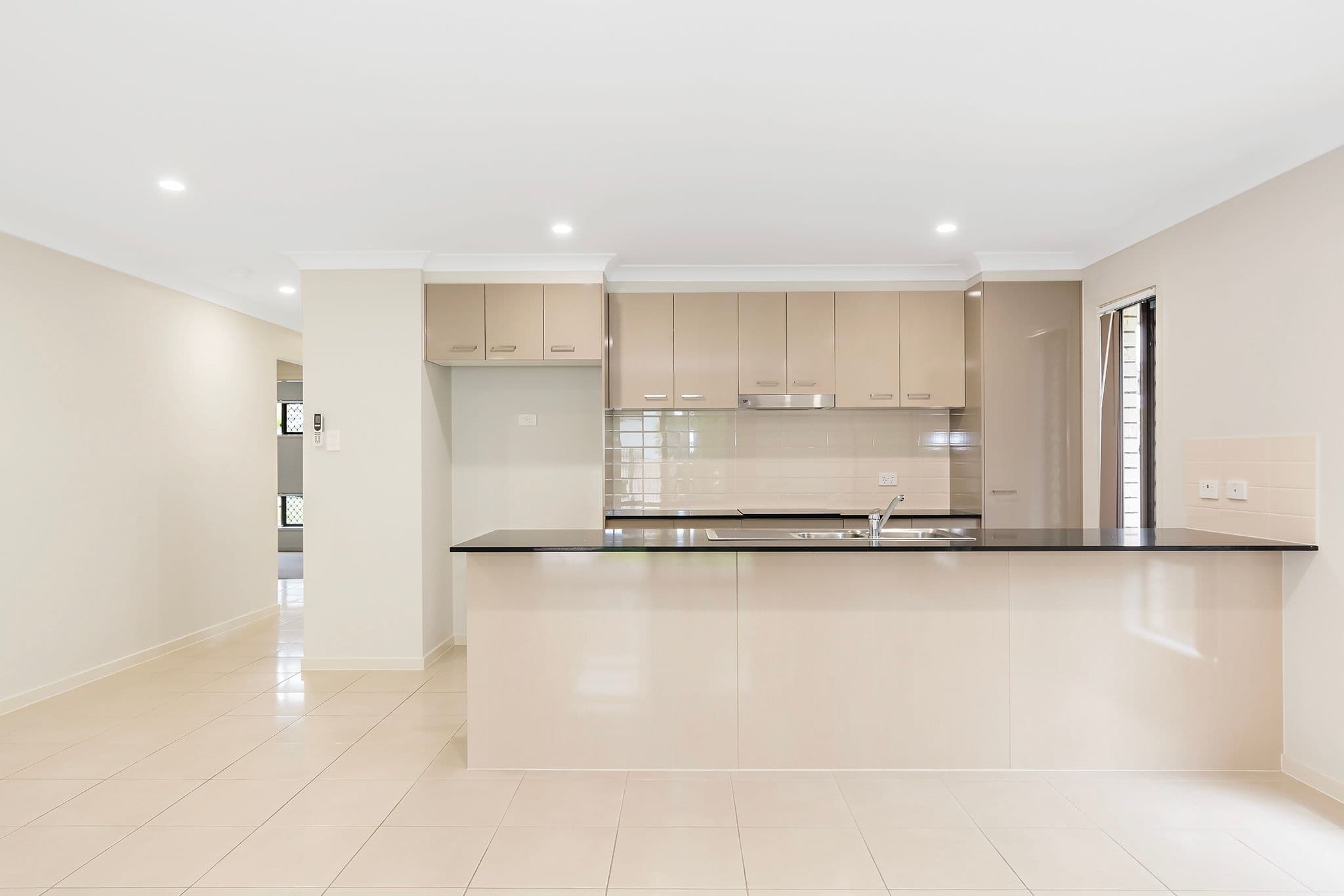 16 Moonstone Street, Pimpama QLD 4209, Pimpama - Thumbnail 3