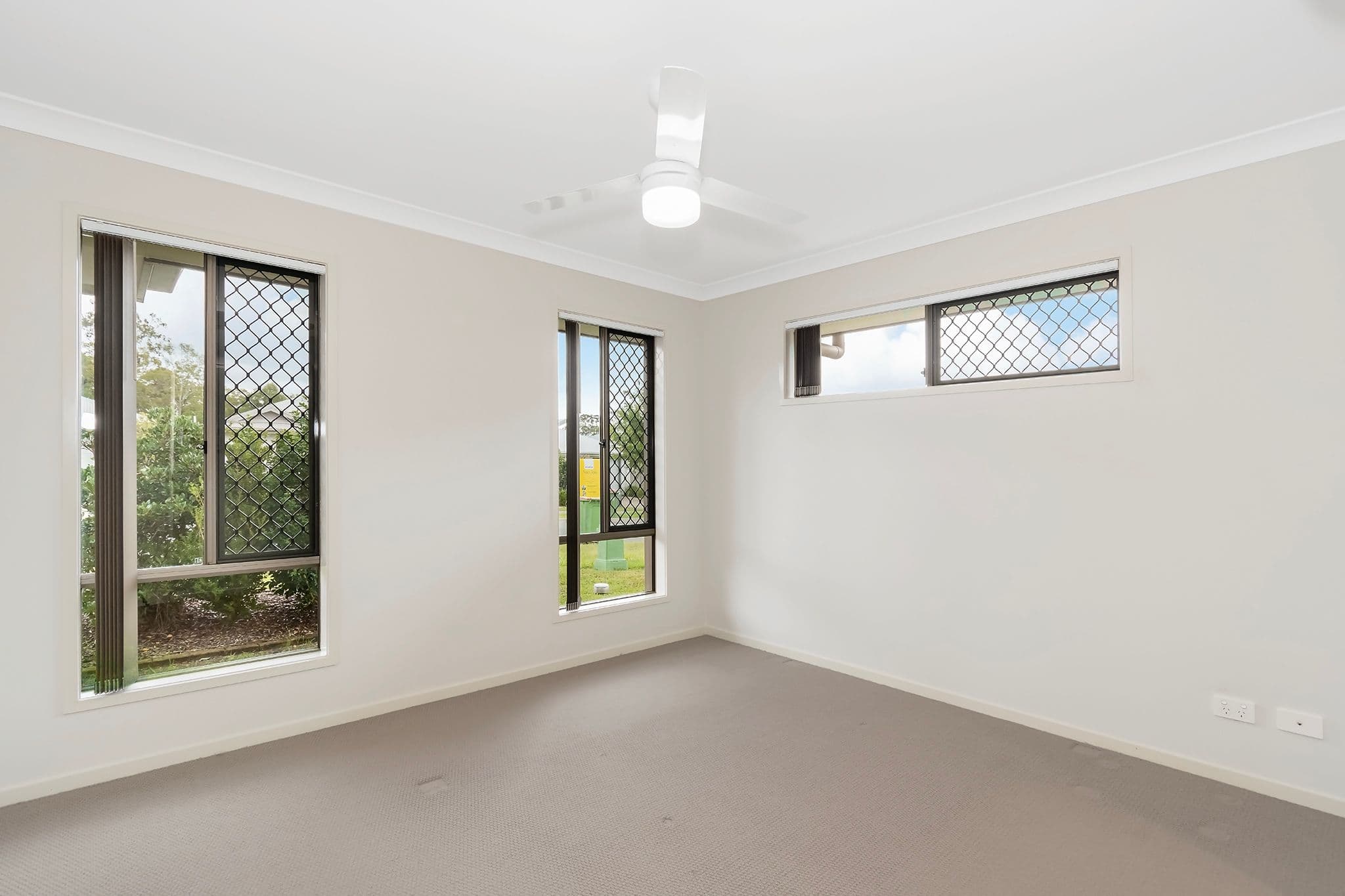 16 Moonstone Street, Pimpama QLD 4209, Pimpama - Thumbnail 4