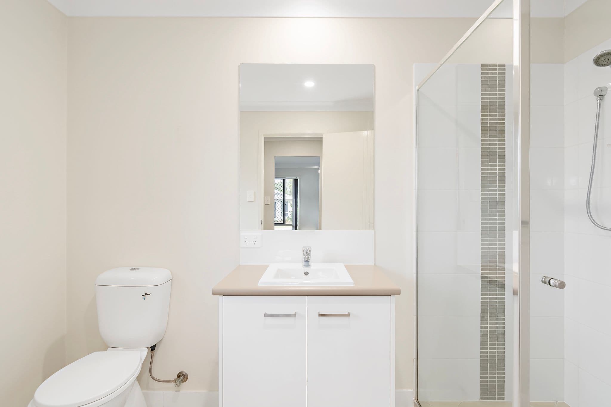 16 Moonstone Street, Pimpama QLD 4209, Pimpama - Thumbnail 6