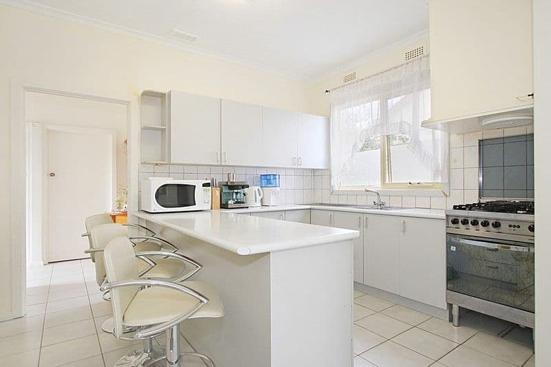 19 Waverley Road, CHADSTONE VIC 3148, Chadstone - Thumbnail 3