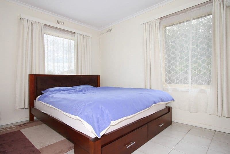 19 Waverley Road, CHADSTONE VIC 3148, Chadstone - Thumbnail 4
