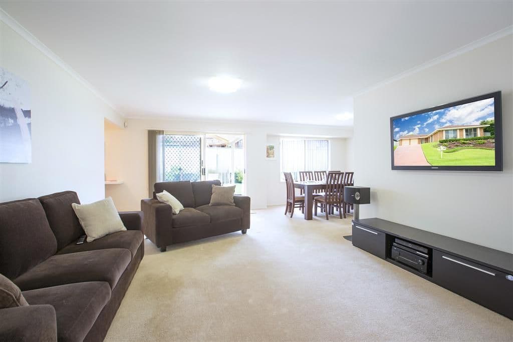 48 Bursaria Crescent, Glenmore Park - Thumbnail 2