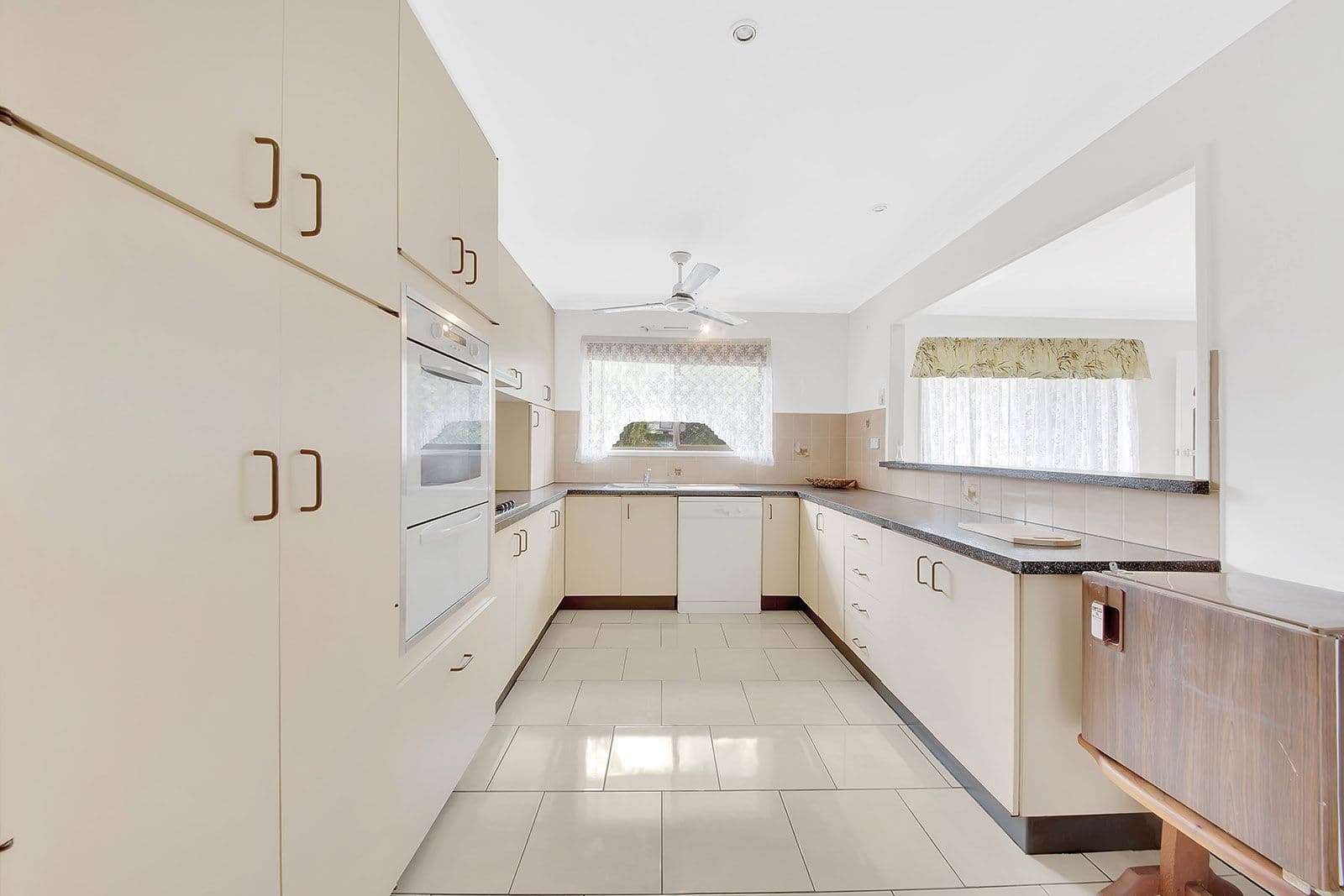 48 Gretel Drive, Clinton QLD 4680, Clinton - Thumbnail 5
