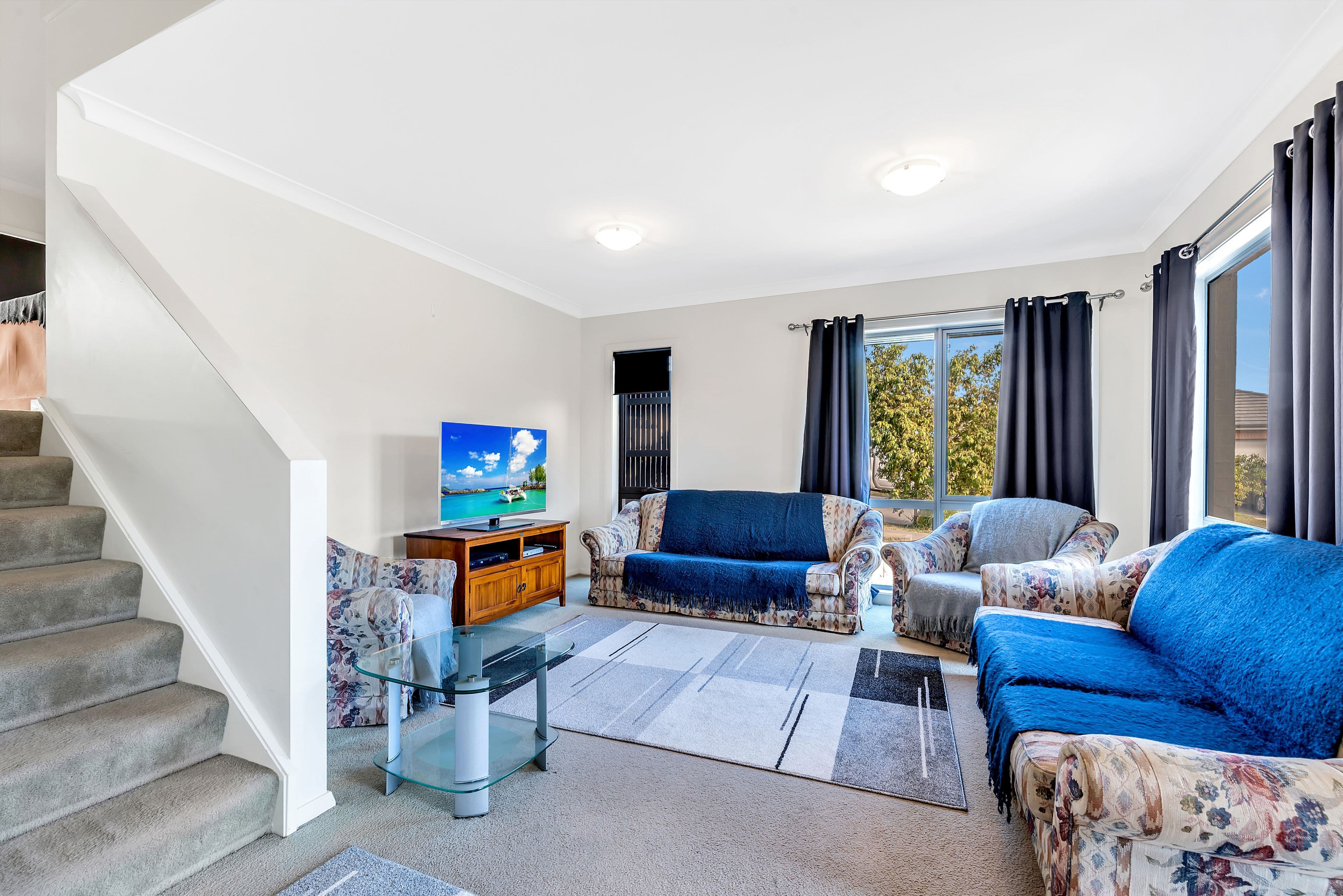 58 Mcintyre Circuit, Middleton Grange - Thumbnail 2