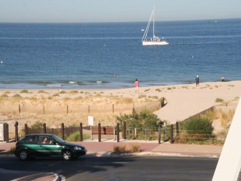 28 Gulf Parade, South Brighton - Thumbnail 5