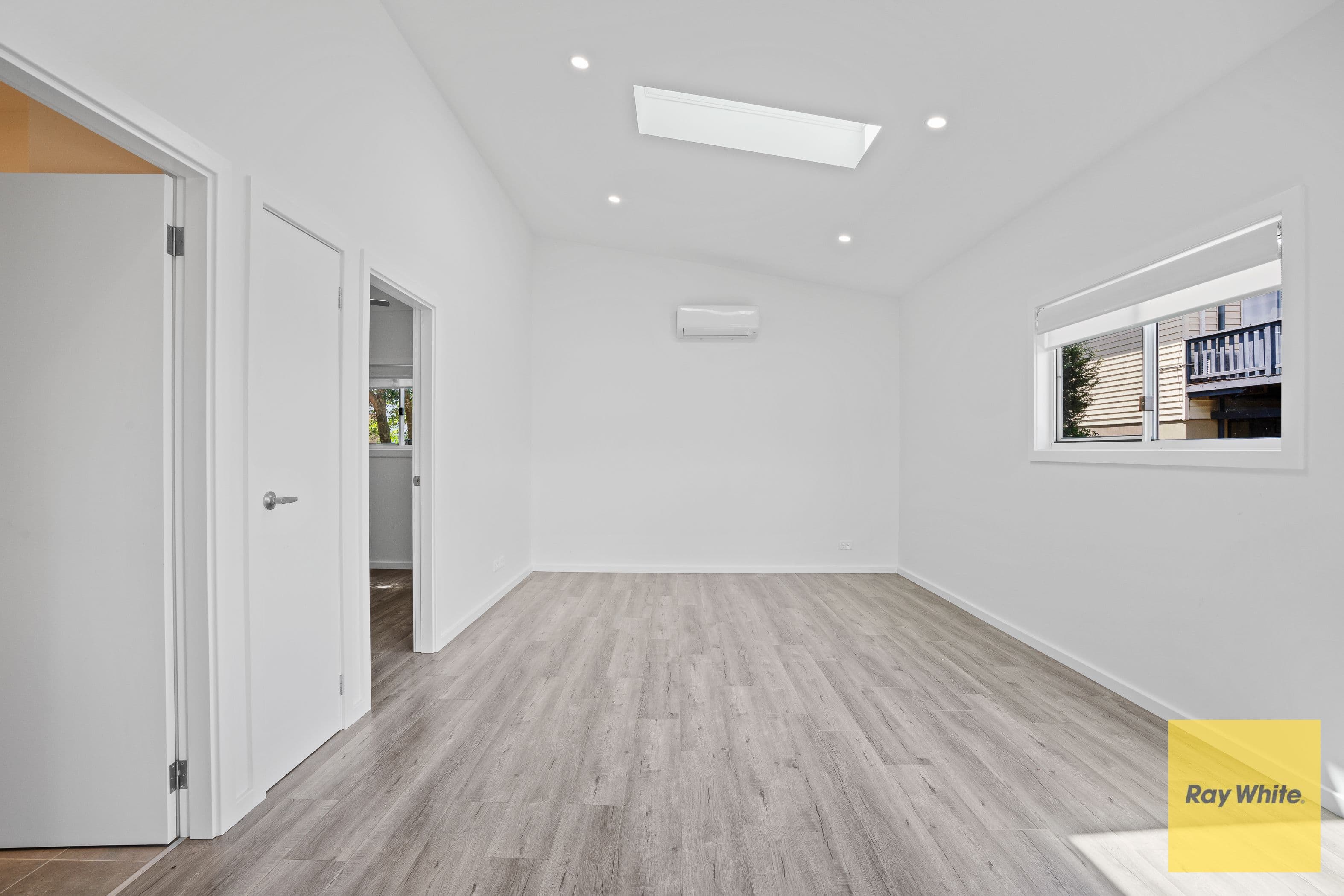 17 Breeze Street, Umina Beach NSW 2257, Umina Beach - Thumbnail 2
