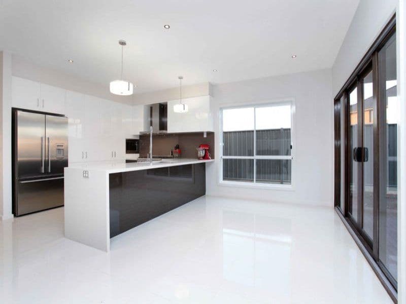 27 Otago Loop, Caroline Springs - Thumbnail 5