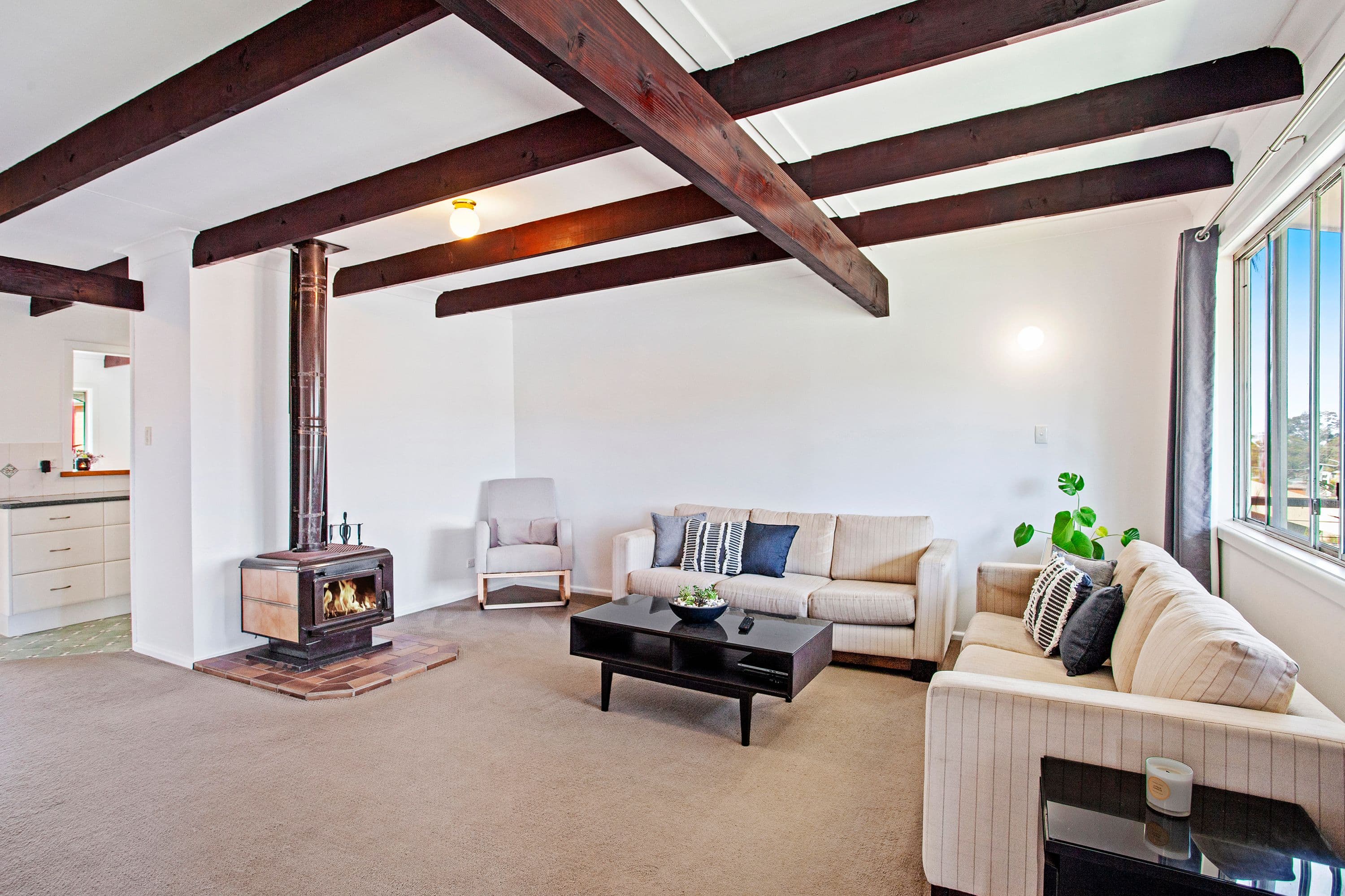21 Elaine Avenue, Berkeley Vale - Thumbnail 3