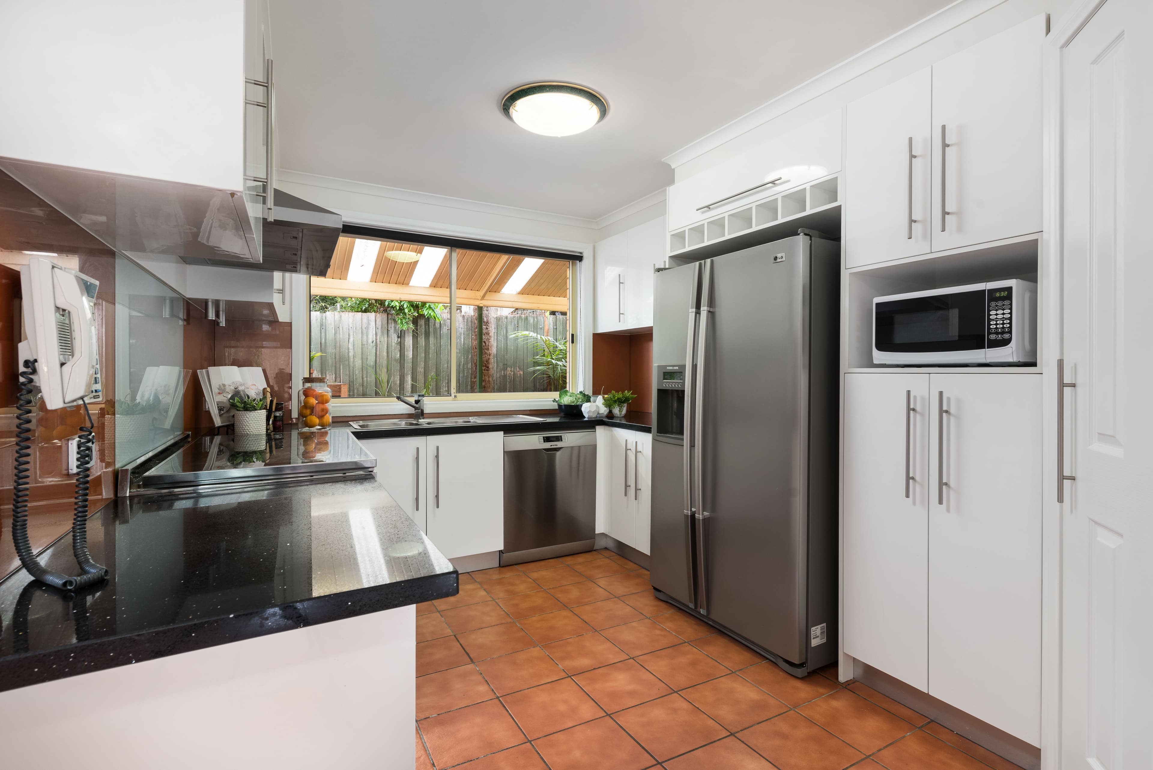 11 Timberglades Drive, Bundoora VIC 3083, Bundoora - Thumbnail 3