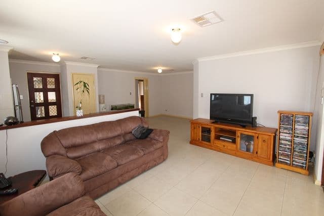 11 Degree Court, Marangaroo WA 6064, Marangaroo - Thumbnail 4