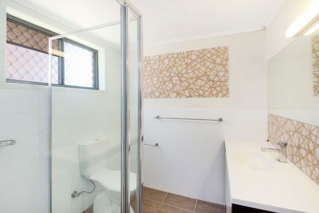 496 Coolangatta Road, Tugun QLD 4224, Tugun - Thumbnail 4