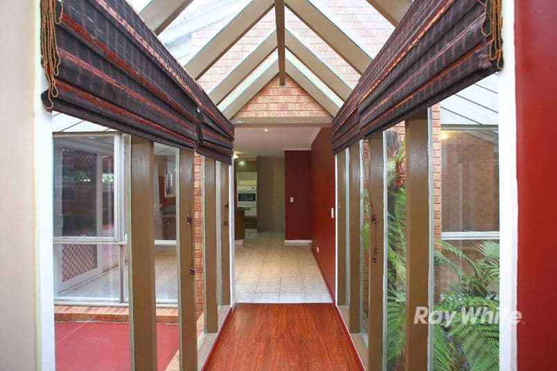 19 Friendship Close, CRANBOURNE VIC 3977, Cranbourne West - Thumbnail 6