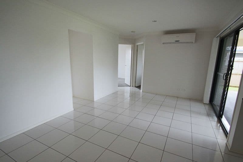 8 Heit Court, NORTH BOOVAL QLD 4304, North Booval - Thumbnail 5
