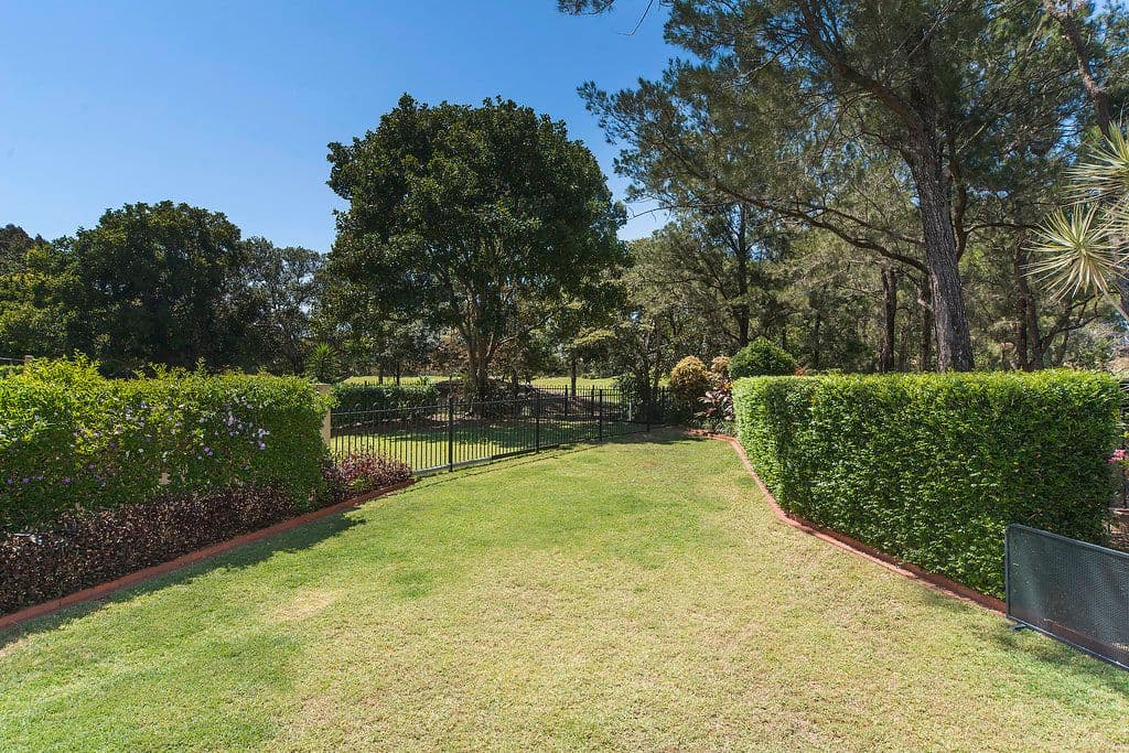 3286 Palladian Drive, Hope Island QLD 4212, Hope Island - Thumbnail 2