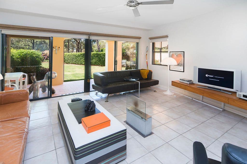 3286 Palladian Drive, Hope Island QLD 4212, Hope Island - Thumbnail 3