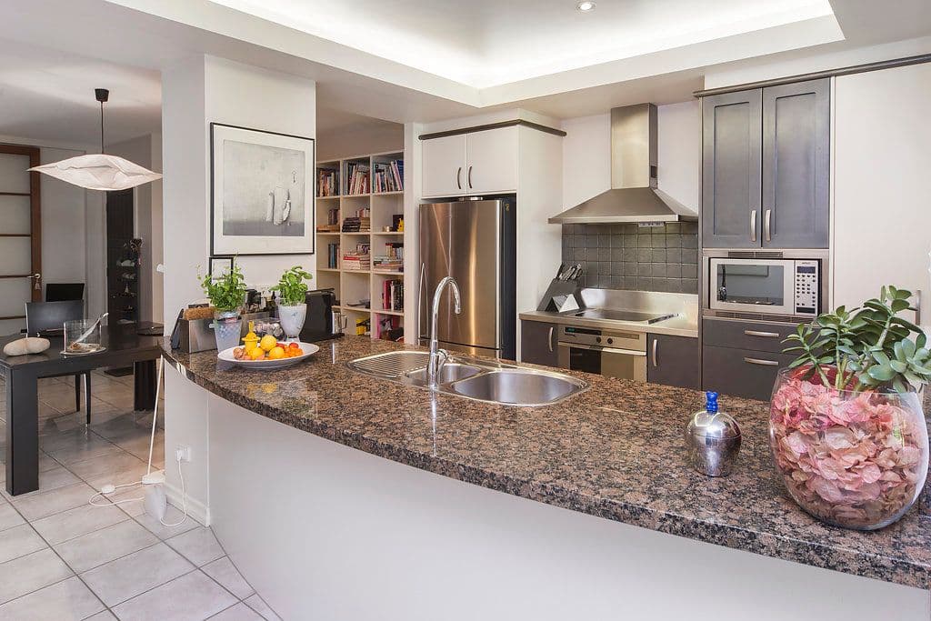 3286 Palladian Drive, Hope Island QLD 4212, Hope Island - Thumbnail 4