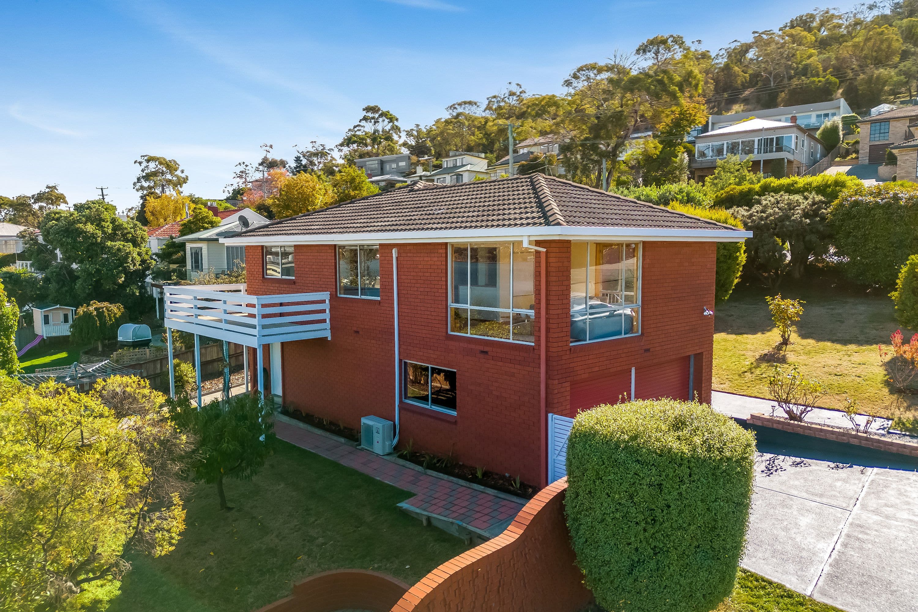 127 Derwent Avenue, Lindisfarne TAS 7015, Lindisfarne - Thumbnail 5